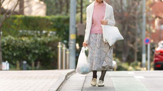 「夏休みも誰も来ませんでした」〈年金月16万円・72歳女性〉孫への援助をやめた後、途絶えた家族の訪問
