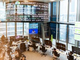 【欧州市況】債券下落、米国債のPCE後の動きに連動－株は横ばい