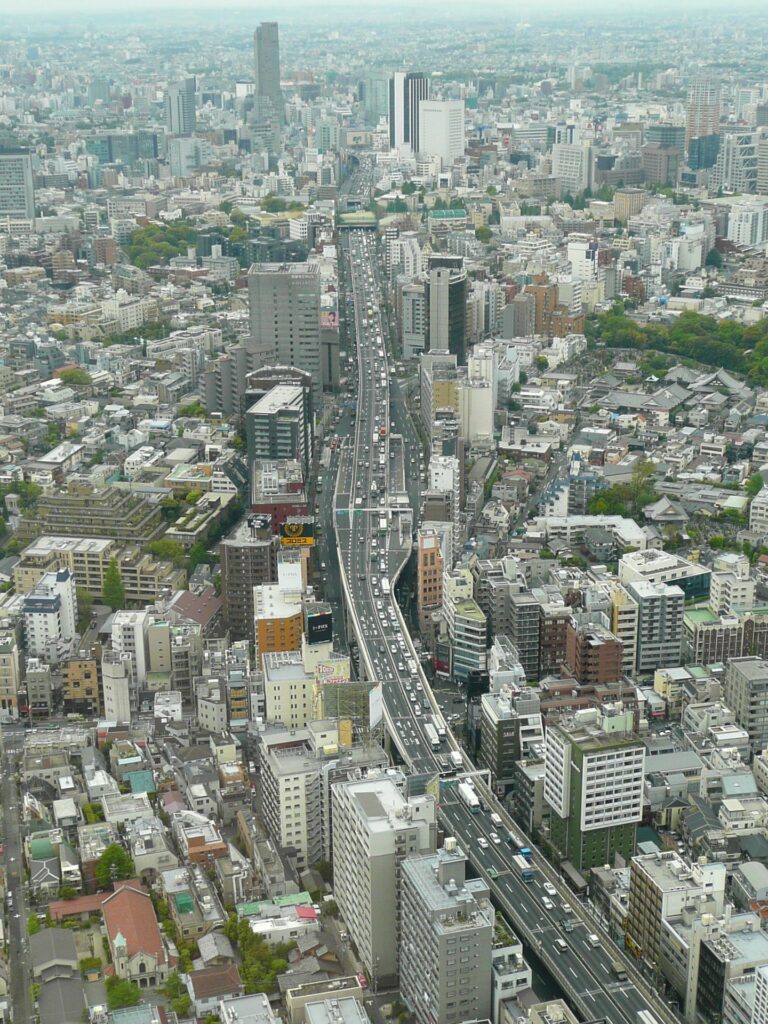 首都高は10月1日値上げ—普通車上限1,950円→2,130円、ETC料金の確認ポイント
