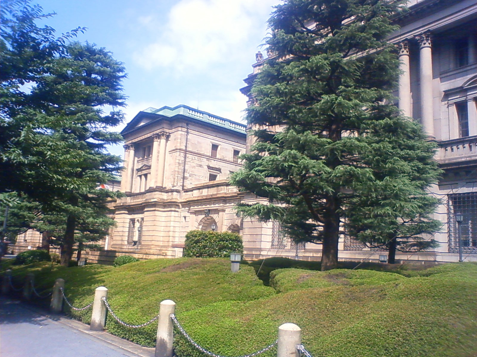 日本銀行本店（9月金融政策決定会合の記事イメージ）