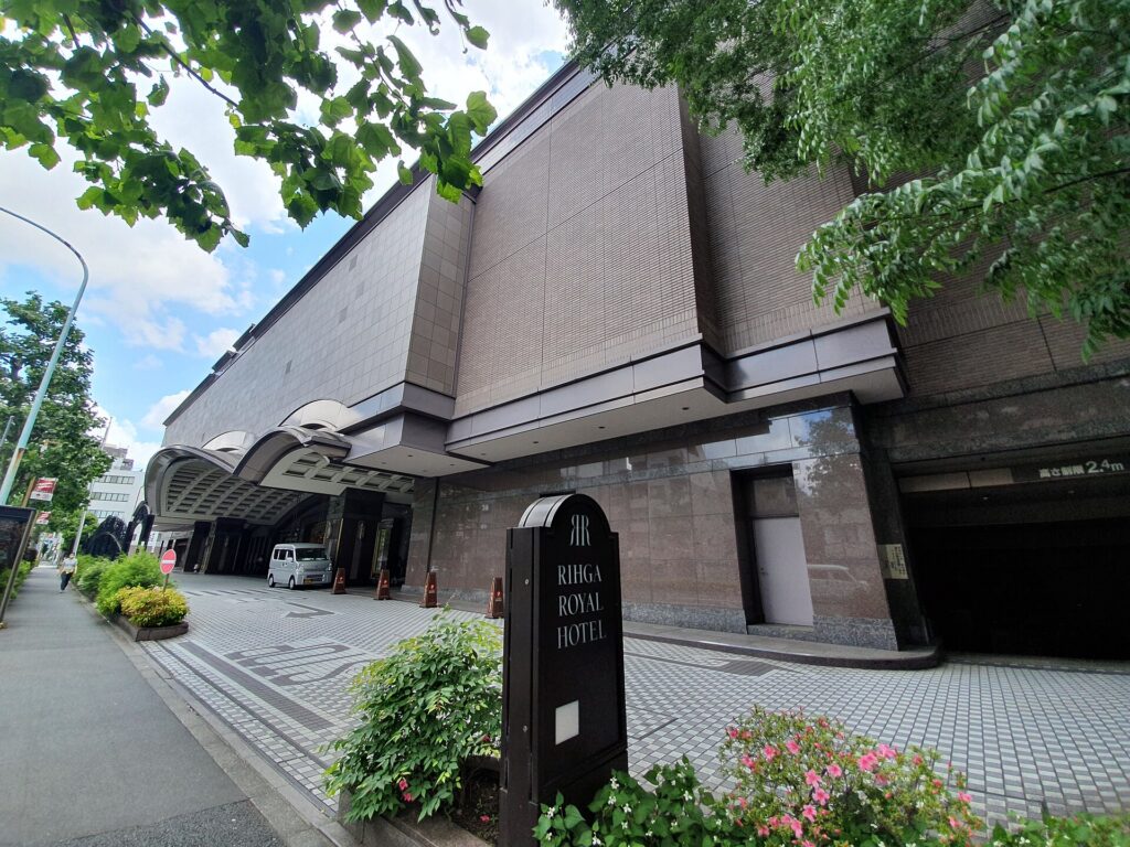 霞ヶ関キャピタル、売上予想1500億→1637億円—ホテル案件で経常257億円へ上方修正